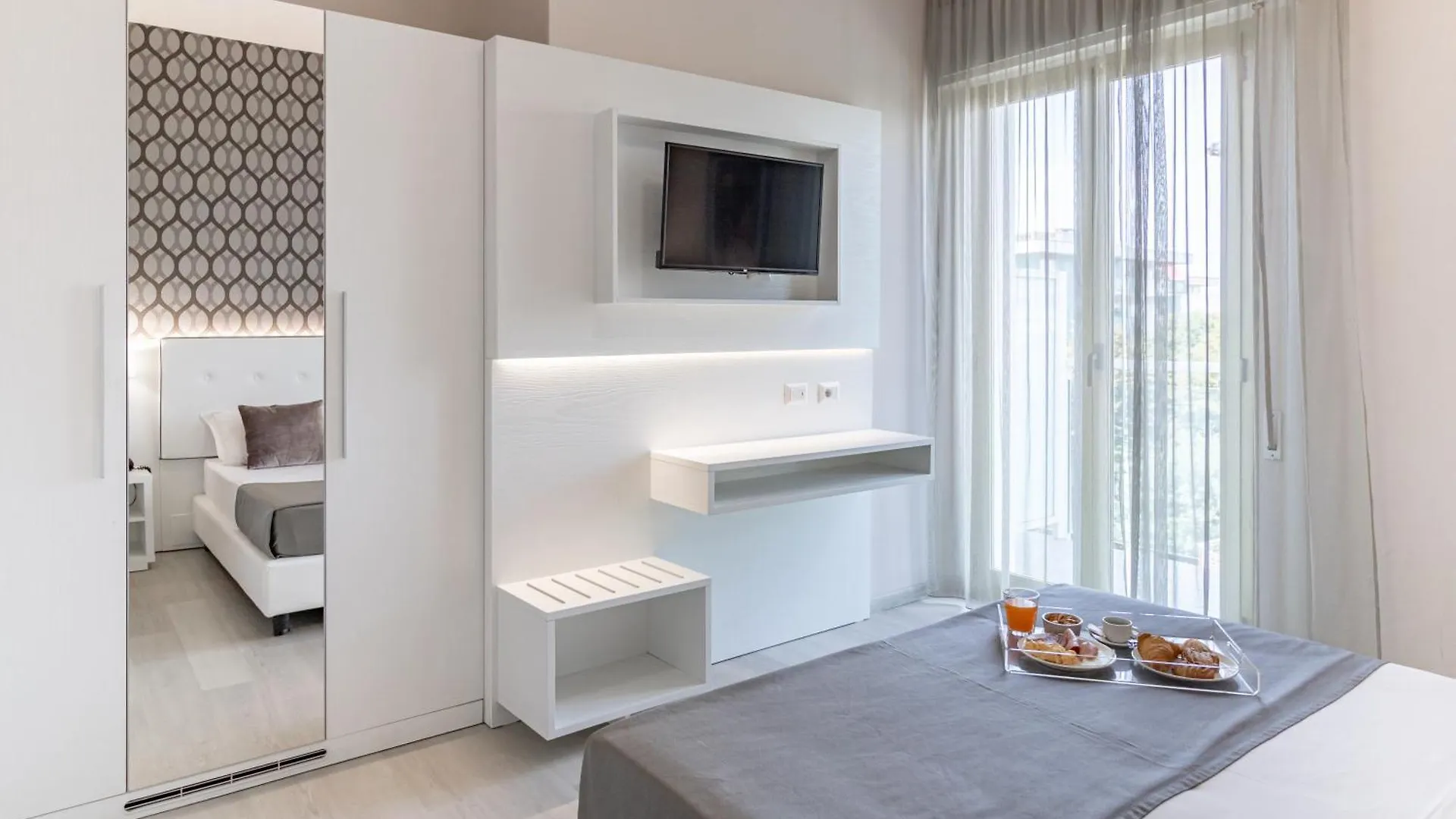 Hotel Biancamano Rimini 3*,  Italie
