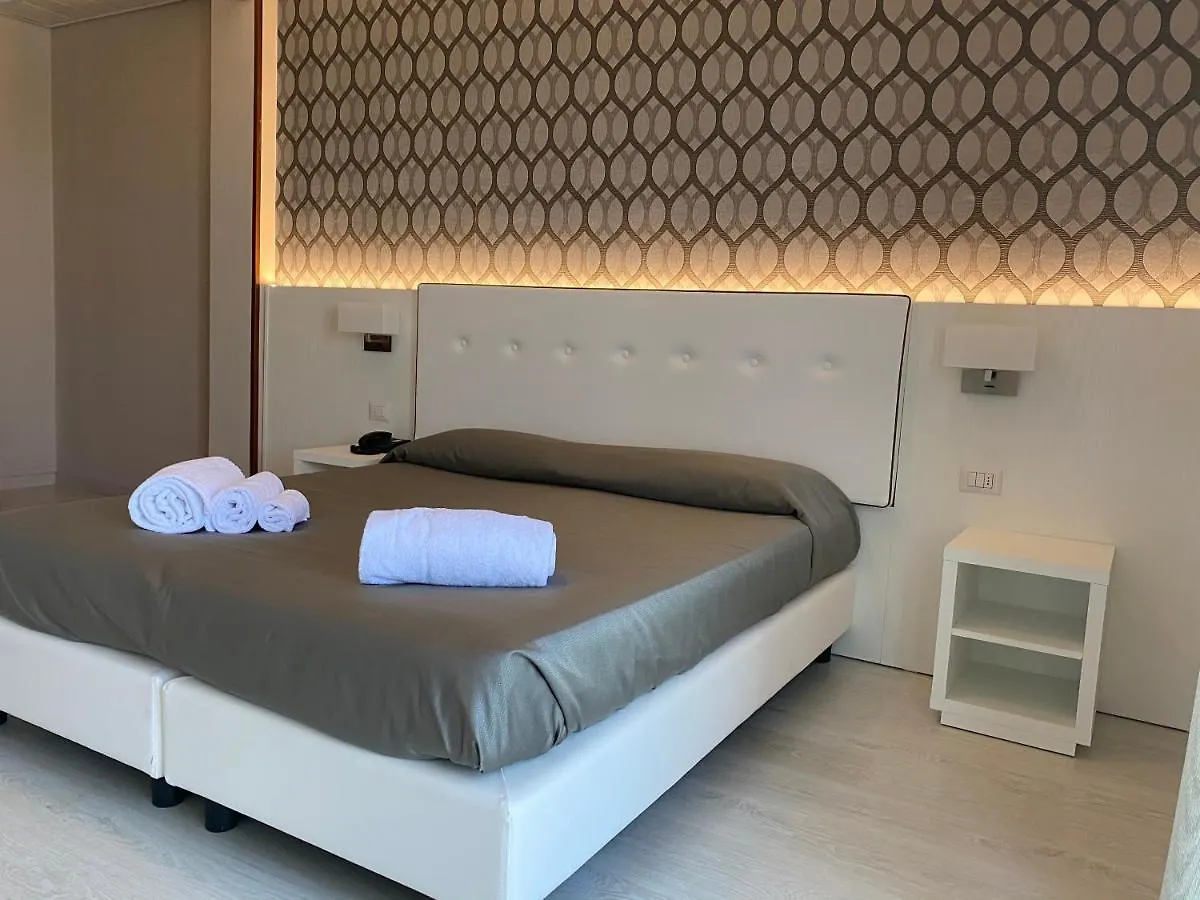 Hotel Biancamano Rimini